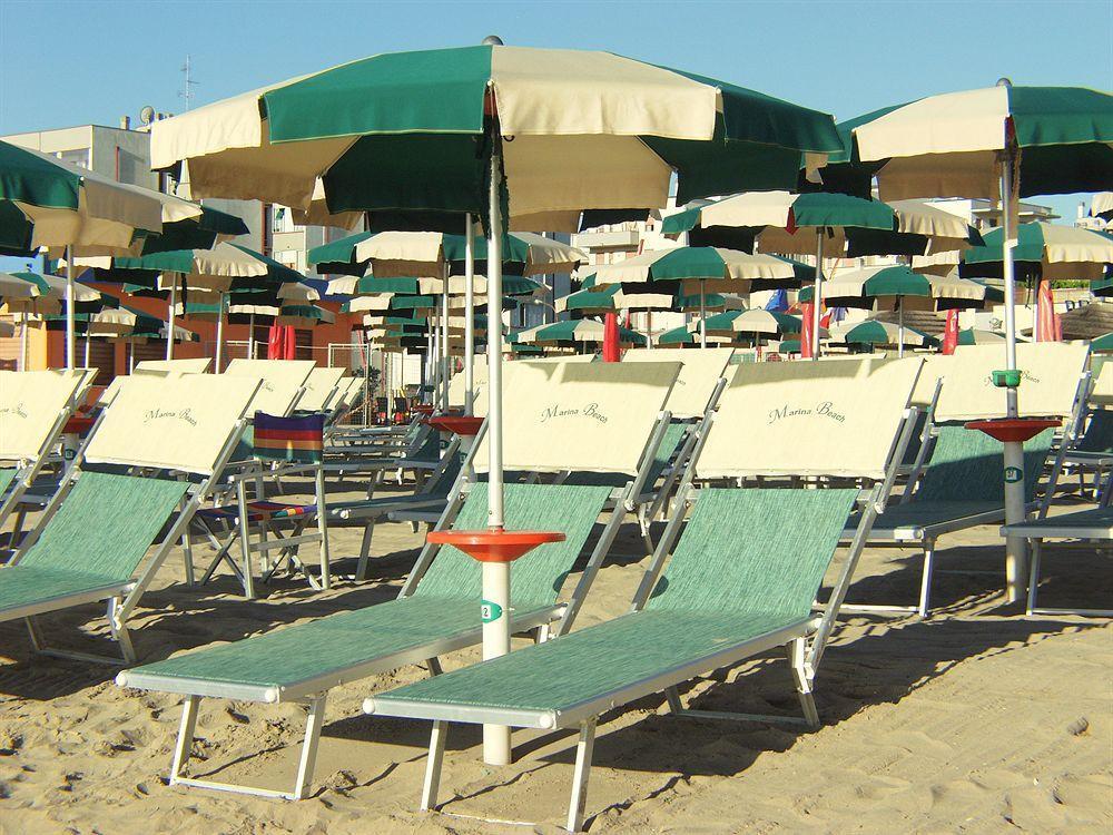Hotel Marina Beach - Azzurro Club ราเวนนา ภายนอก รูปภาพ