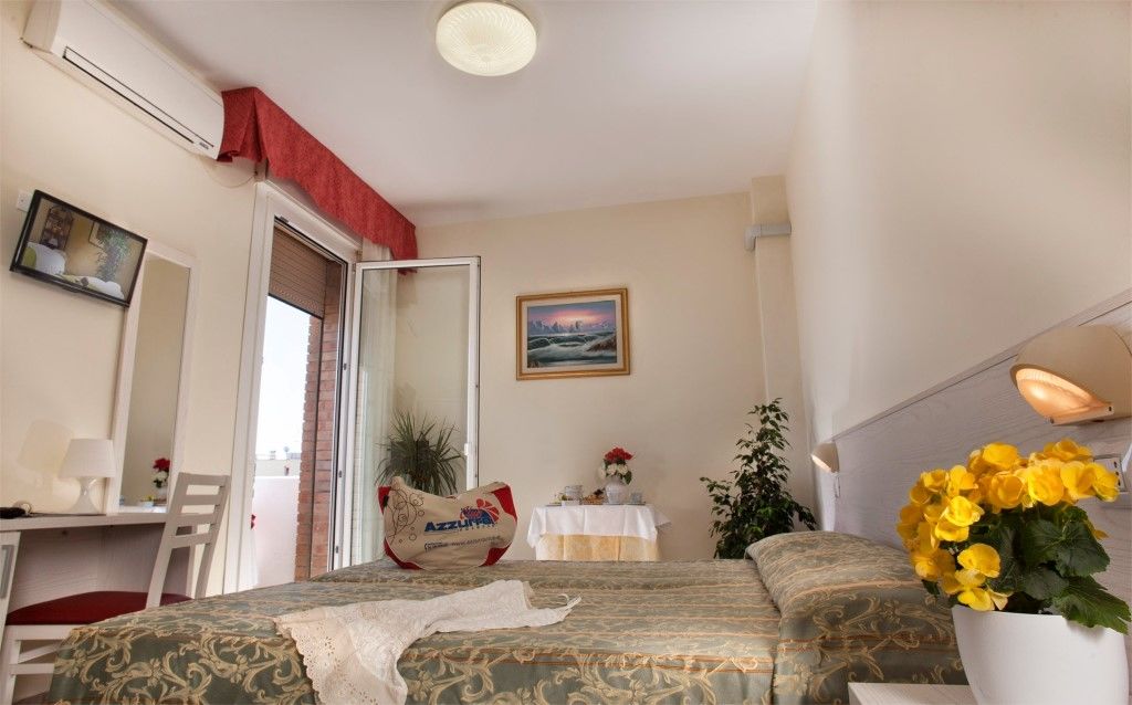 Hotel Marina Beach - Azzurro Club ราเวนนา ภายนอก รูปภาพ
